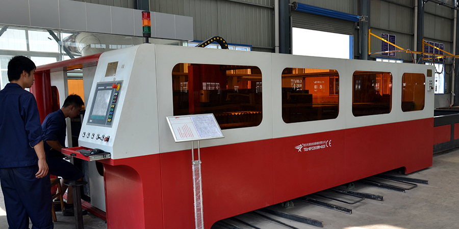 <a href=http://www.belaedu.com.cn/product/6/ target=_blank class=infotextkey>玉米加工設備</a>