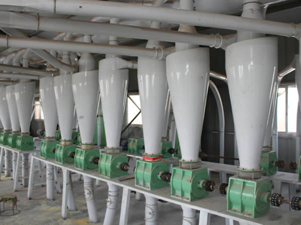 <a href=http://http://www.belaedu.com.cn/product/ target=_blank class=infotextkey>玉米加工成套設備</a>